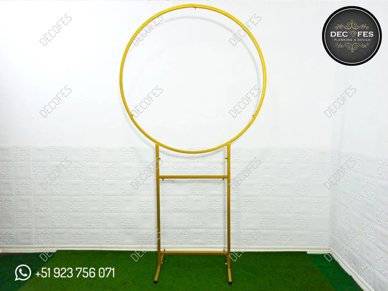 Adjustable Room Divider