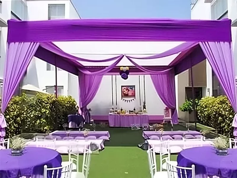 Aluguel e decoração de toldos para eventos e festas.