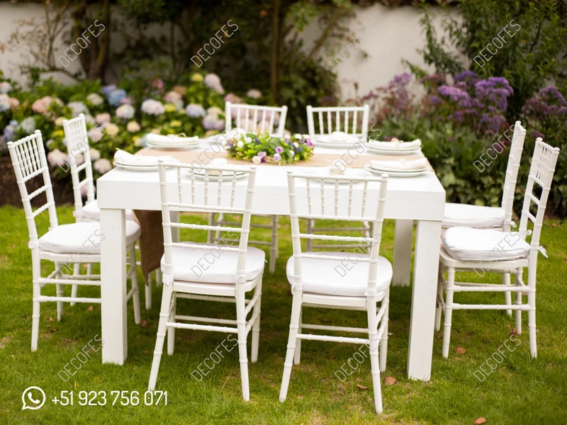 Cadeiras Tiffany para eventos