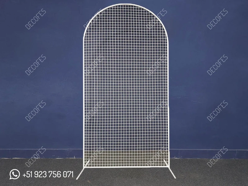 Cadre ovale avec maille