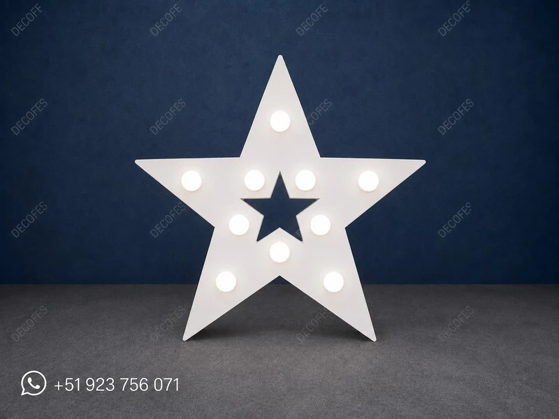 Estrela decorativa iluminada em MDF